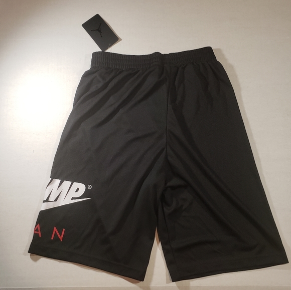 NWT Boy's Jordan Shorts - Picture 3 of 4